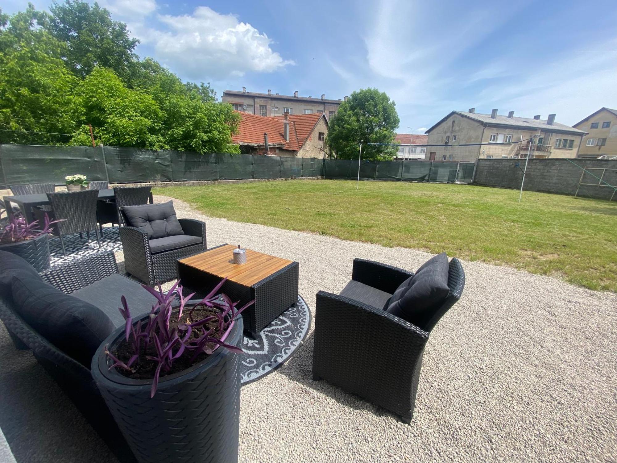 Apartman El Огулин Экстерьер фото