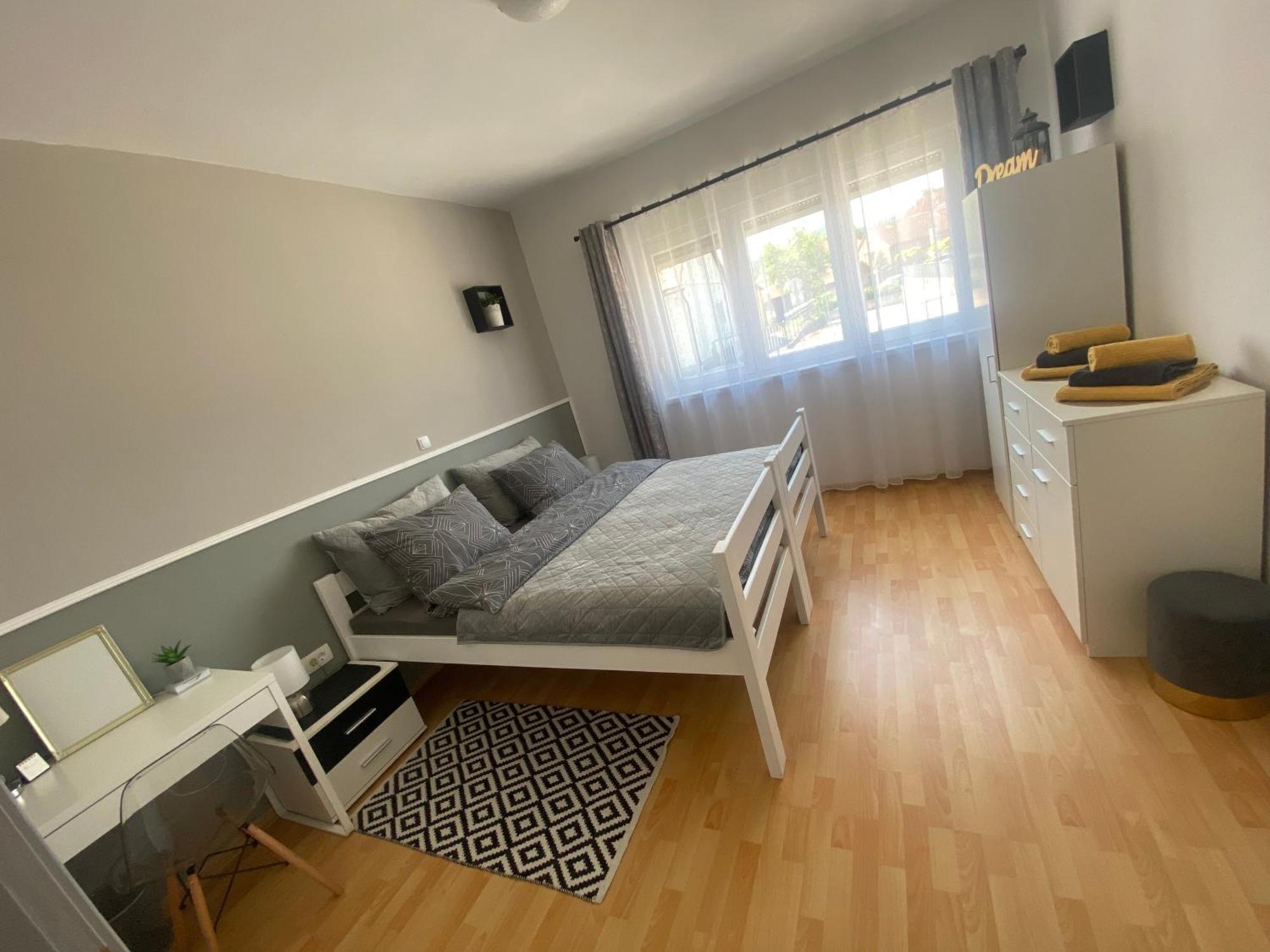 Apartman El Огулин Экстерьер фото